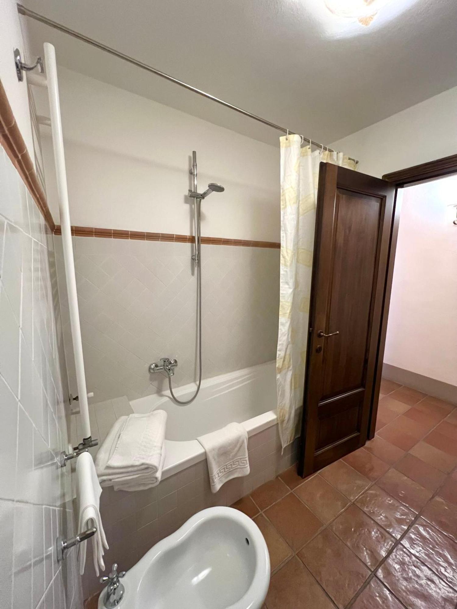 Apartamento Le Viole San Gimignano Exterior foto